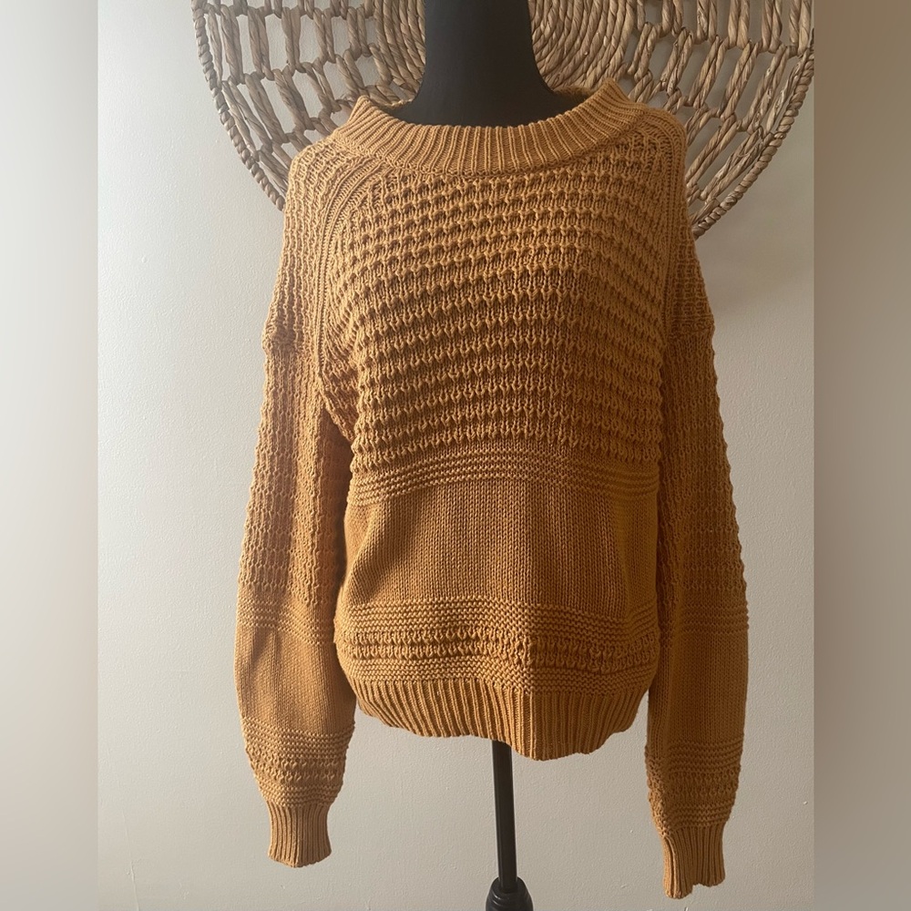 Universal Thread Mustard Sweater - Picture 6 of 7